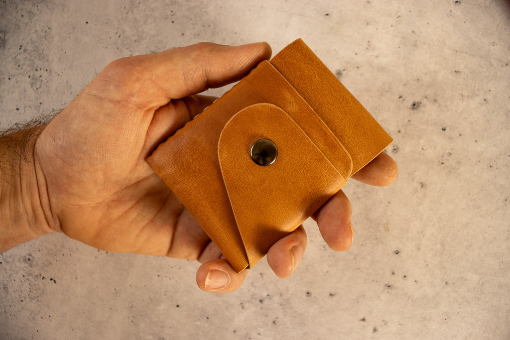 Ready Wallet in Horween Dublin — Light Tan
